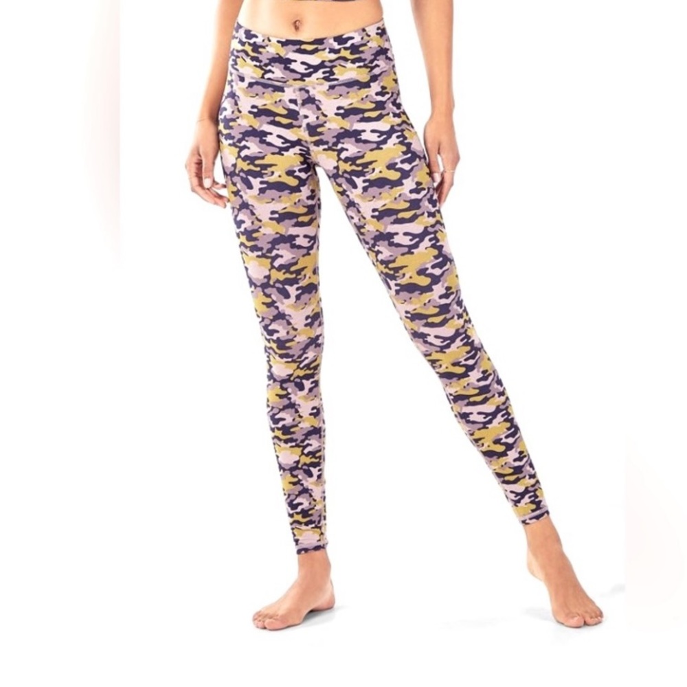 Fabletics Camo Leggings Sz S